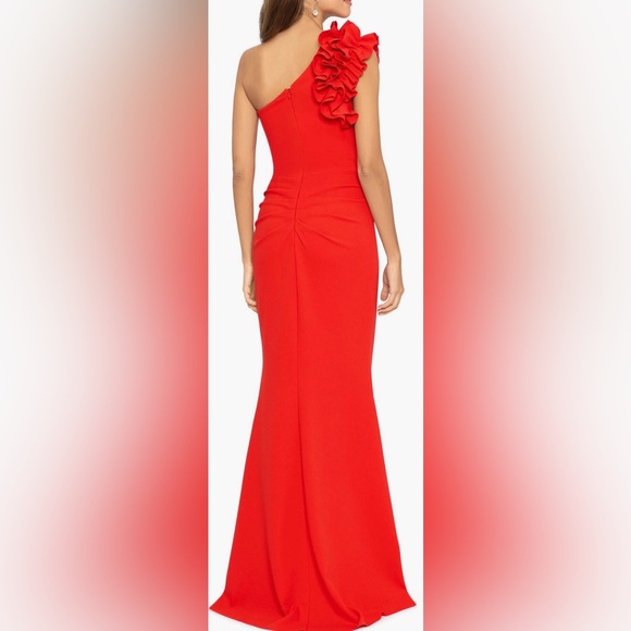 Escape Evenings - Ruffle One-Shouder Scuba. Crepe Gown - Picture 4 of 6